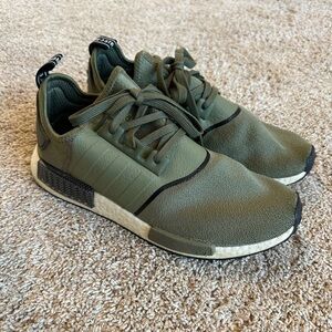 Adidas NMD R1 “Raw Khaki” Olive Green EE5087 Men's Size 11 Excellent Condition